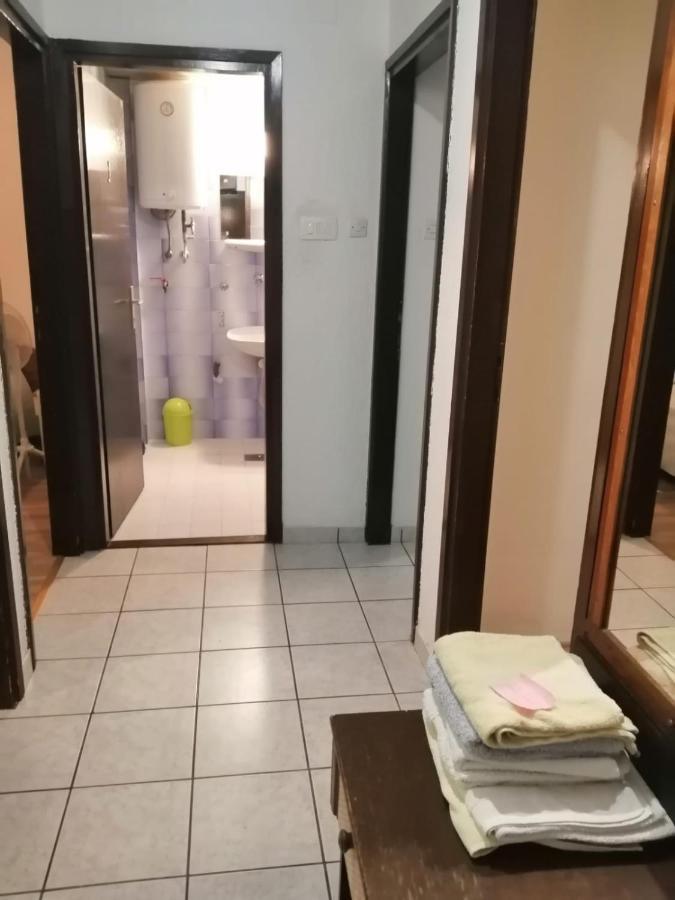 Apartmani Vuksanovic Паг Номер фото